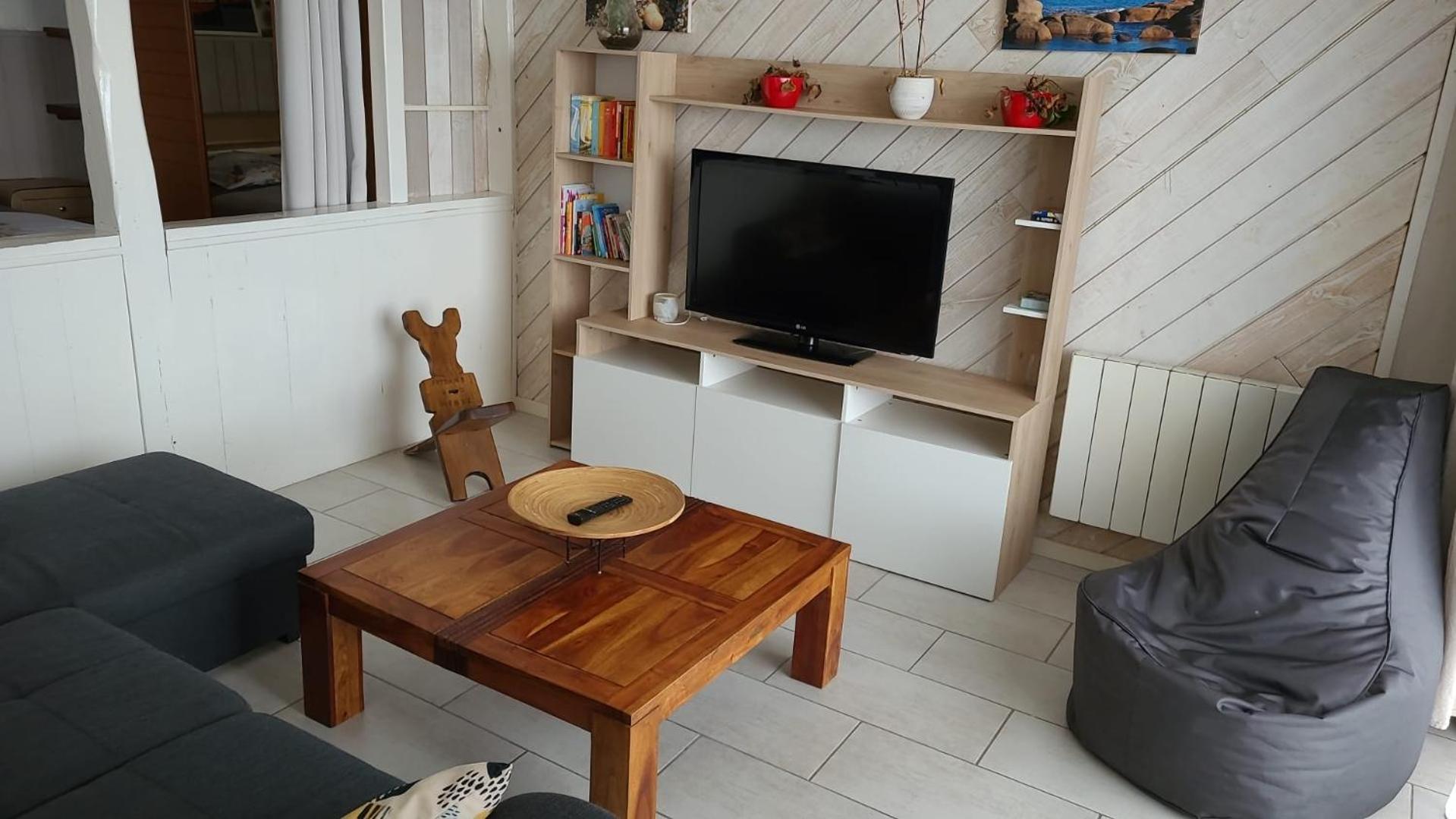 Appartement Vue Mer, Rdc, Plage De Trestrignel Perros-Guirec Exterior foto